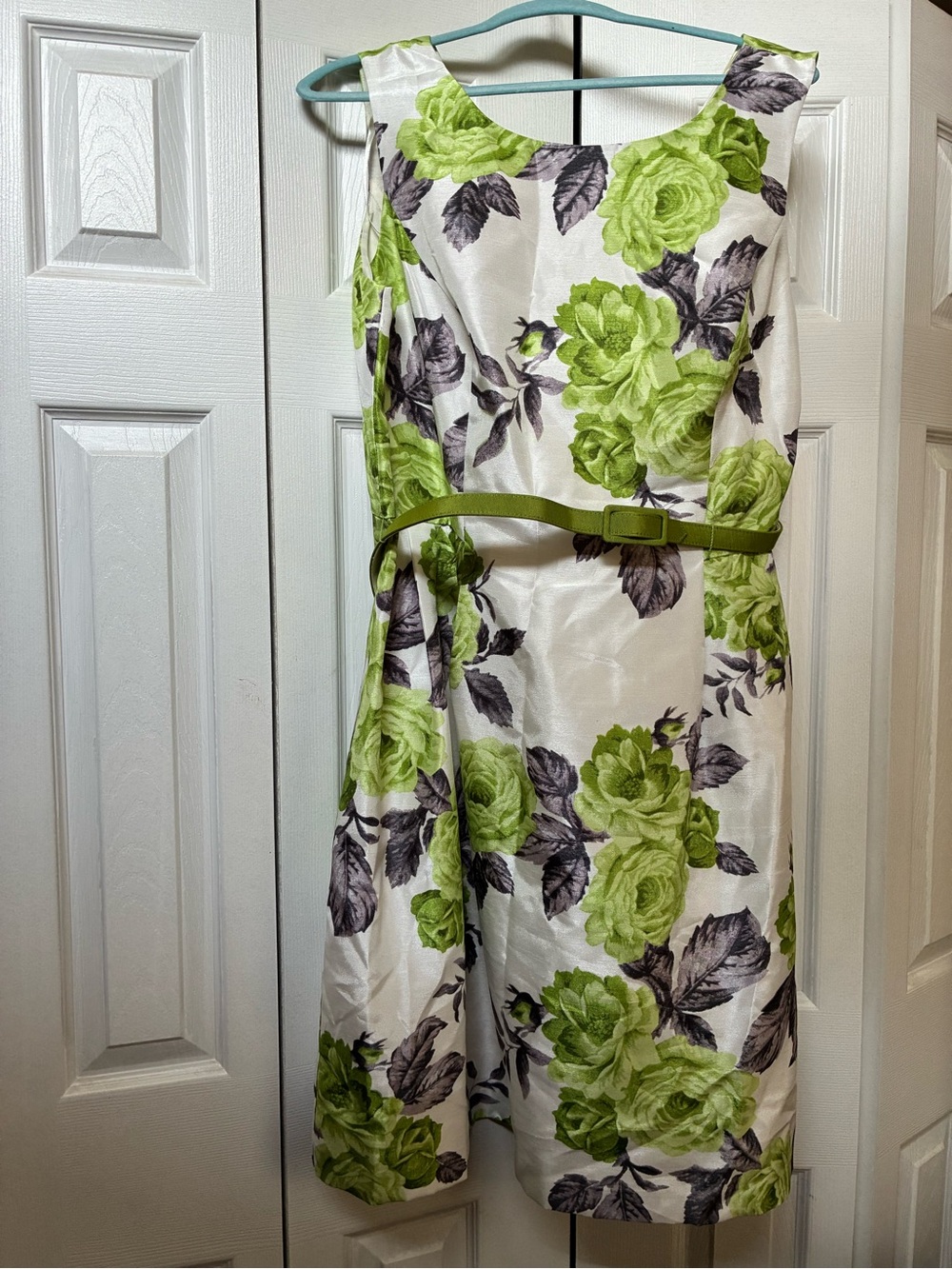 Jessica Howard White Midi Dress with Lime cropped Cardigan